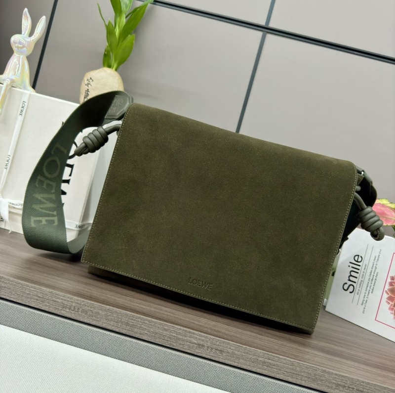 l*ew* satchel bags